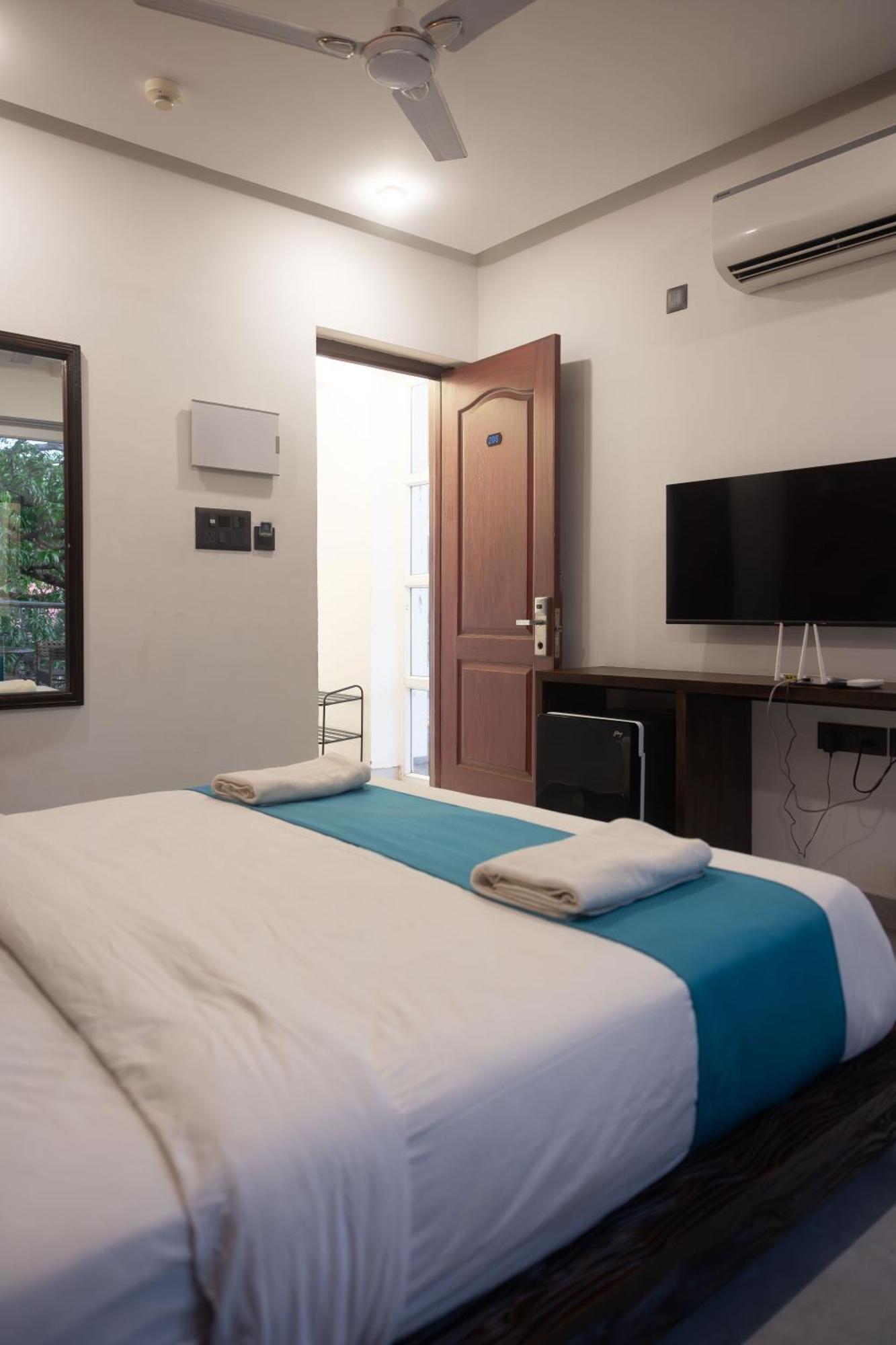 Downtown Hostels - אנג'ונה מראה חיצוני תמונה