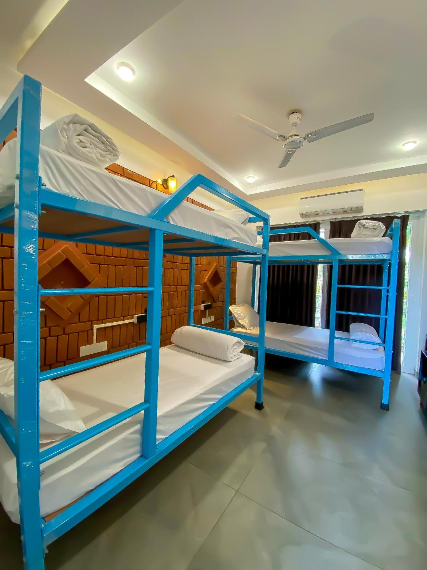 Downtown Hostels - אנג'ונה מראה חיצוני תמונה