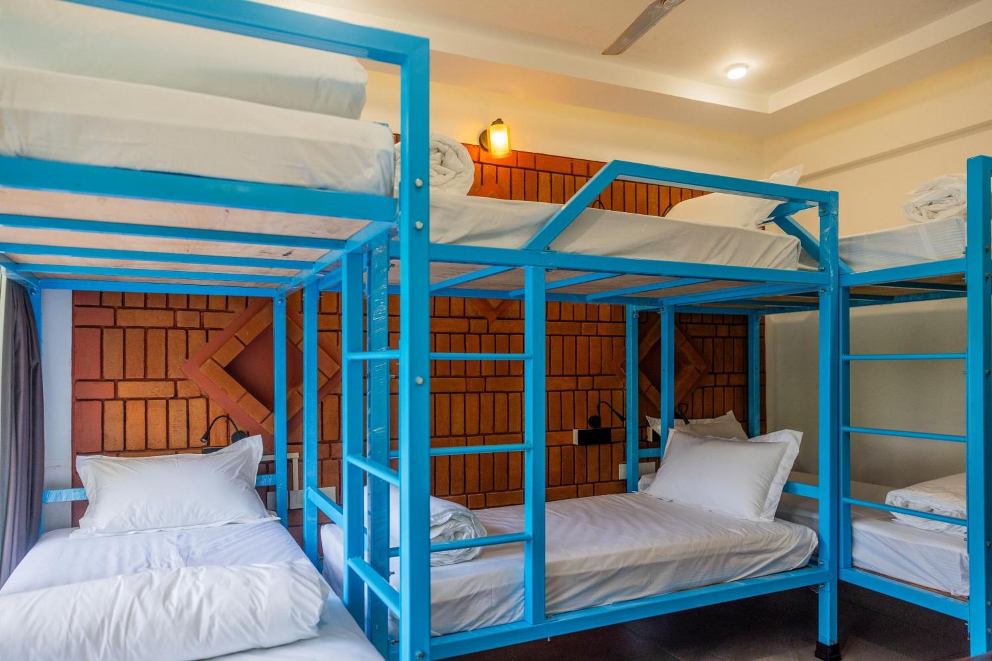 Downtown Hostels - אנג'ונה מראה חיצוני תמונה