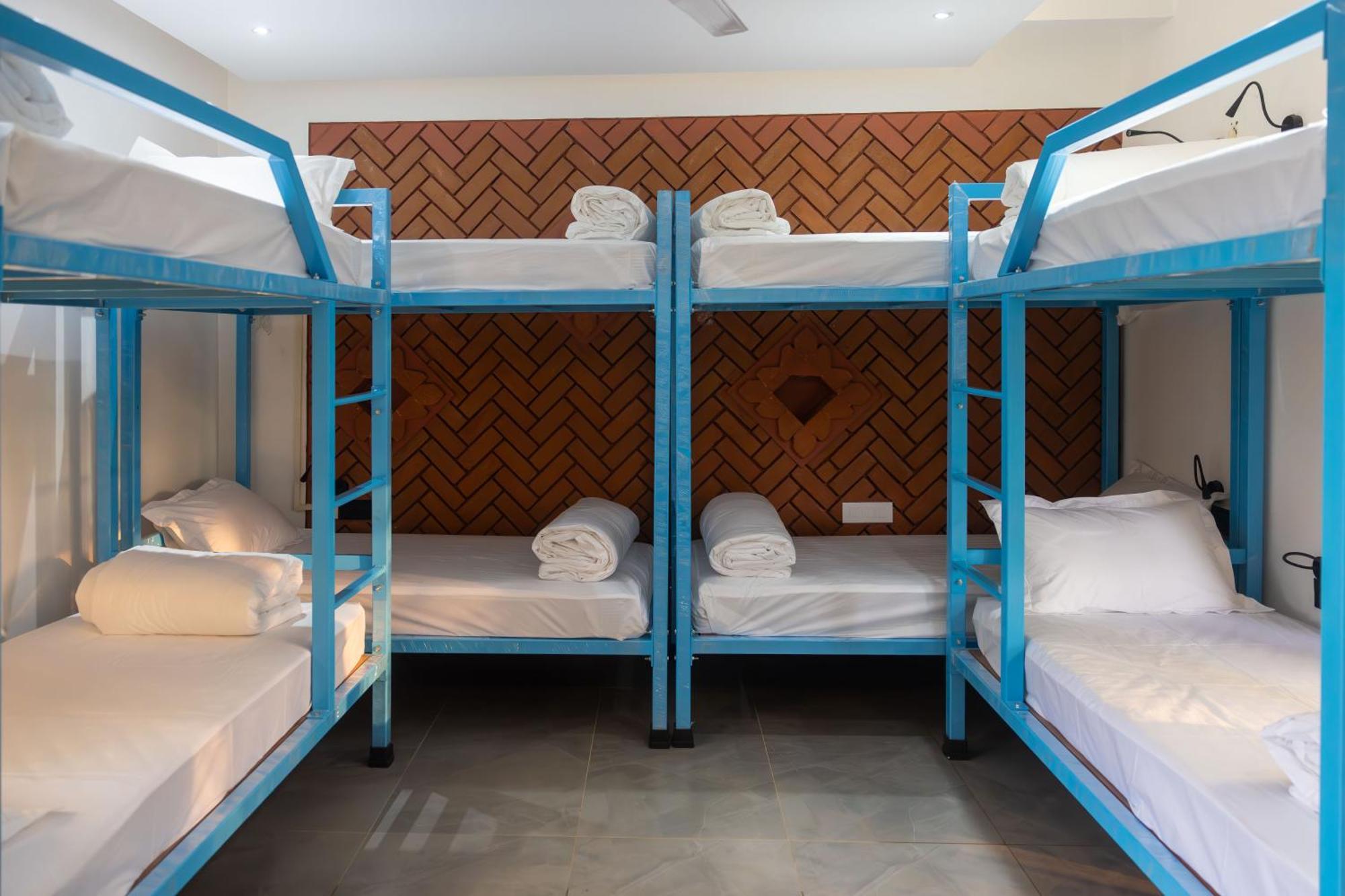 Downtown Hostels - אנג'ונה מראה חיצוני תמונה